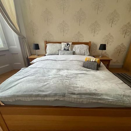 Stunning West End Flat! Daire Glasgow Dış mekan fotoğraf