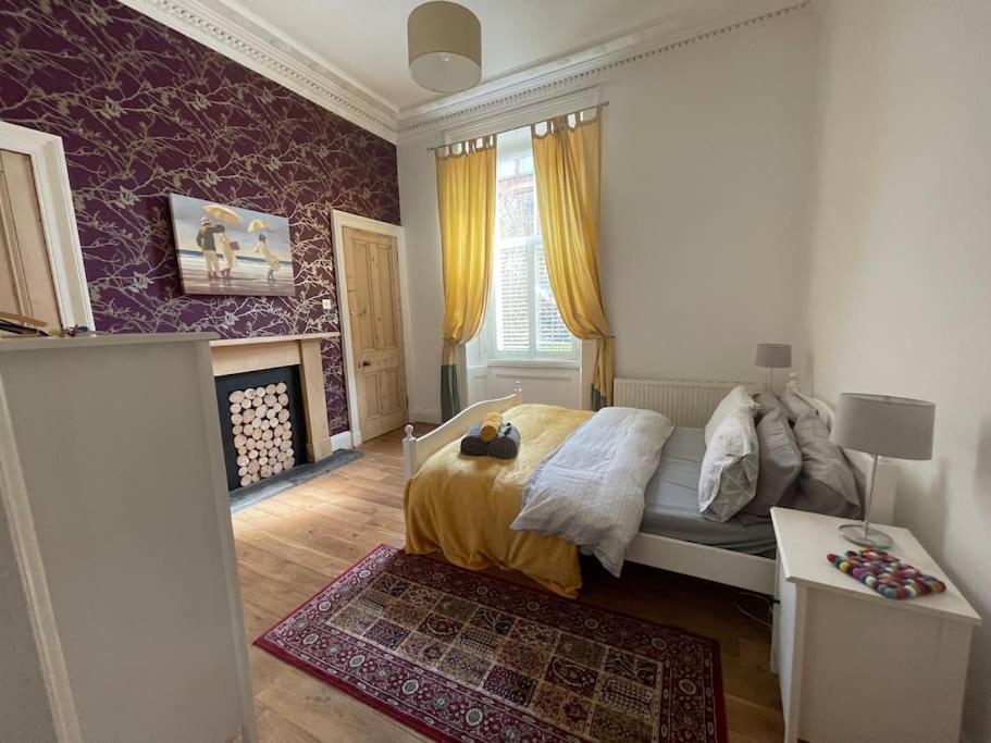 Stunning West End Flat! Daire Glasgow Dış mekan fotoğraf
