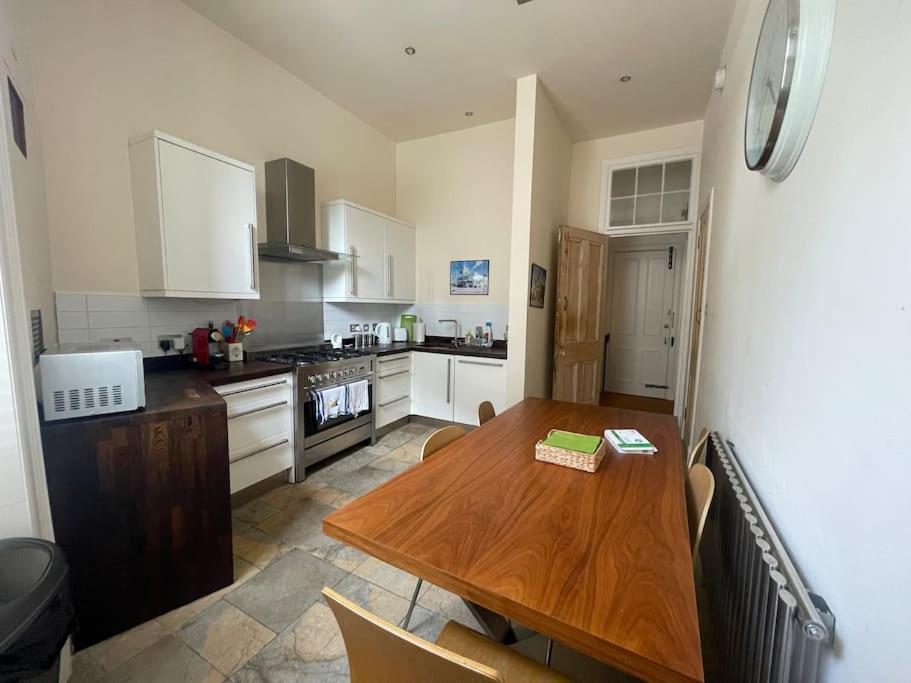 Stunning West End Flat! Daire Glasgow Dış mekan fotoğraf