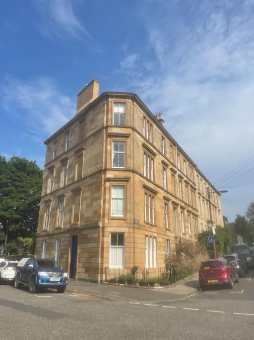 Stunning West End Flat! Daire Glasgow Dış mekan fotoğraf