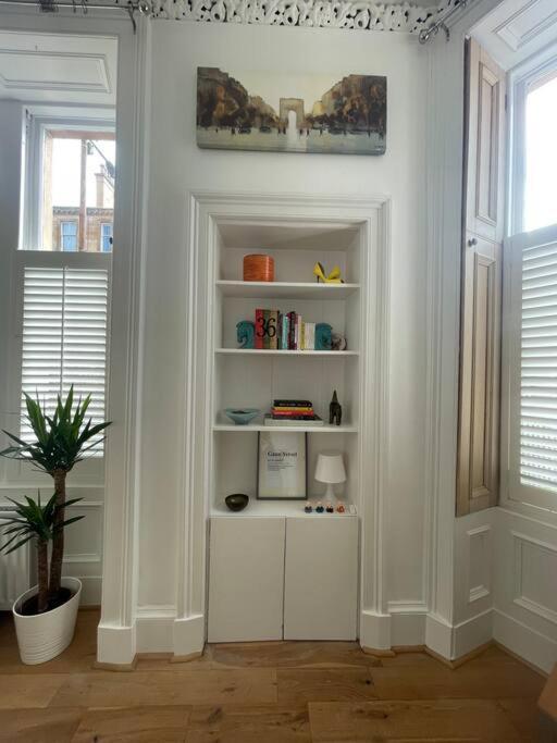 Stunning West End Flat! Daire Glasgow Dış mekan fotoğraf